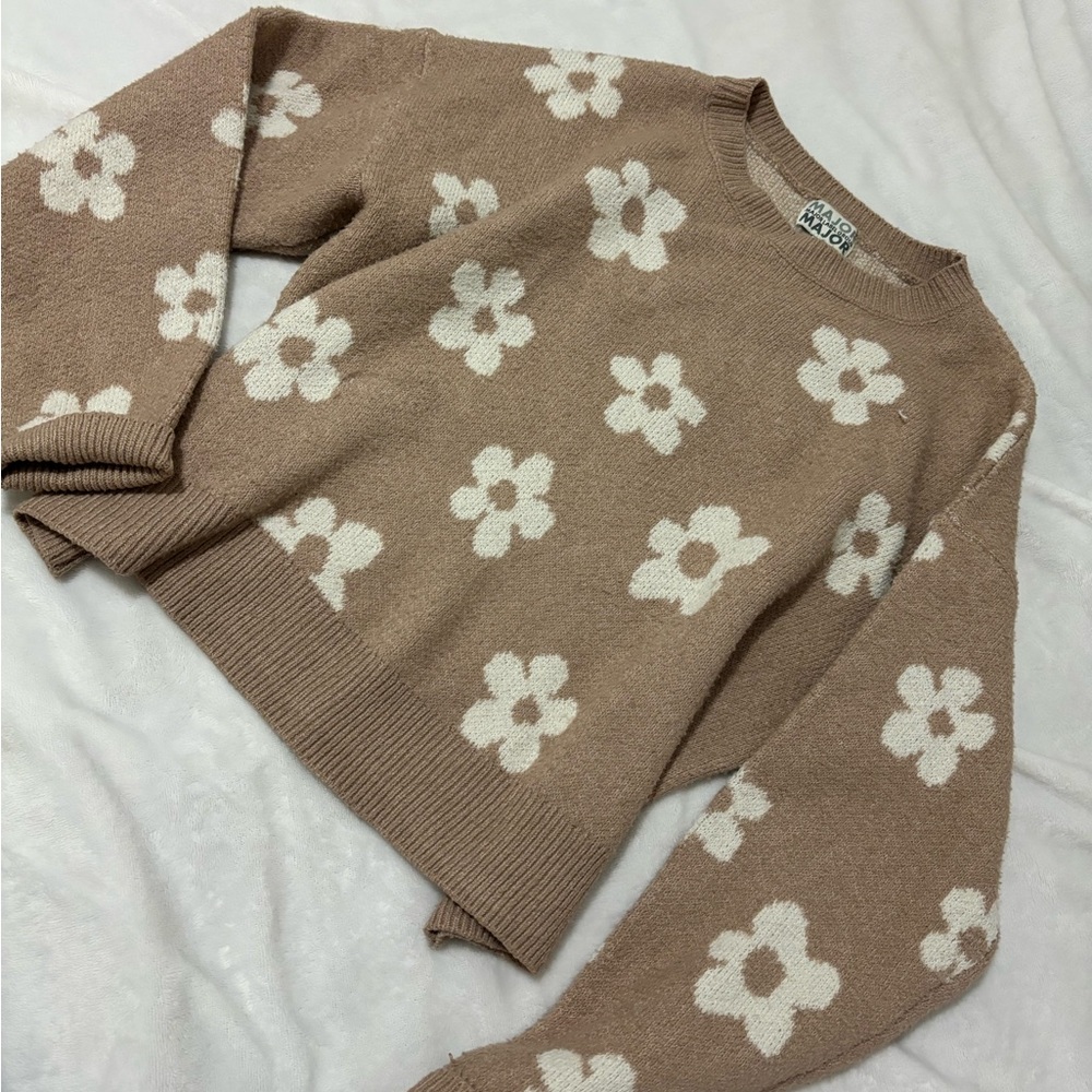 Super Cute Flower Sweater